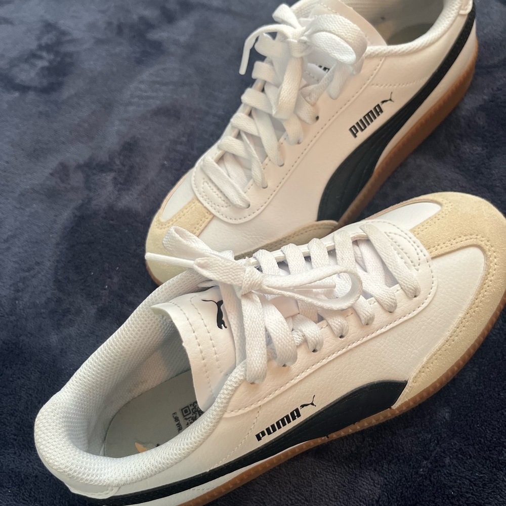 45# “Puma Club 5v5 – Suede & Leather Low-Profile Court Shoes”